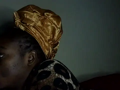 Snapshot of Sexy_racy_rebel_ chatting on 22, 10, 2025 Sexy racy rebel online show from 22, 10, 2025