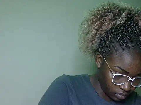 Snapshot of Sexy_racy_rebel_ chatting on 23, 11, 2025 Sexy racy rebel online show from 23, 11, 2025