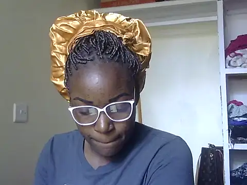 Snapshot of Sexy_racy_rebel_ chatting on 24, 11, 2025 Sexy racy rebel online show from 24, 11, 2025