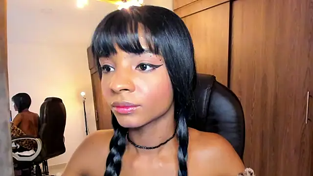 Snapshot of alikahouston4 chatting on 3, 2, 2025 alikahouston4 online show from 3, 2, 2025