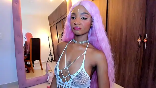 Snapshot of alikahouston4 chatting on 22, 12, 2025 alikahouston4 online show from 22, 12, 2025