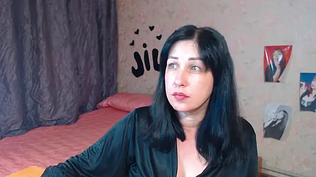 JillStevens online show from 10, 10, 2025