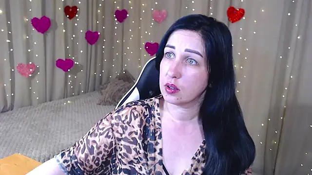 Snapshot of JillStevens chatting on 23, 4, 2026 JillStevens online show from 23, 4, 2026