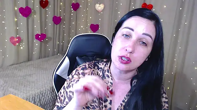 Snapshot of JillStevens chatting on 2, 5, 2026 JillStevens online show from 2, 5, 2026