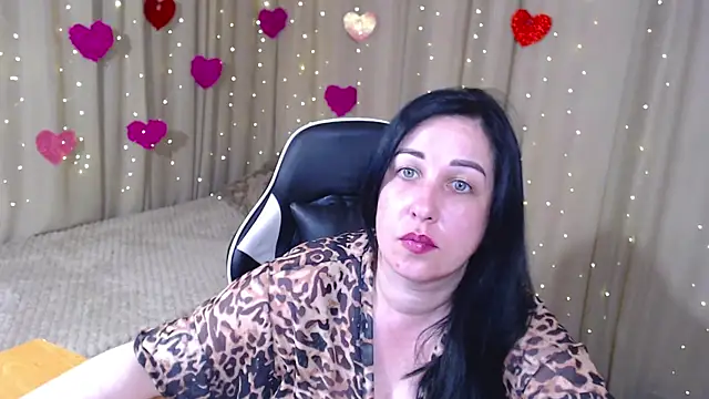 Snapshot of JillStevens chatting on 5, 5, 2026 JillStevens online show from 5, 5, 2026