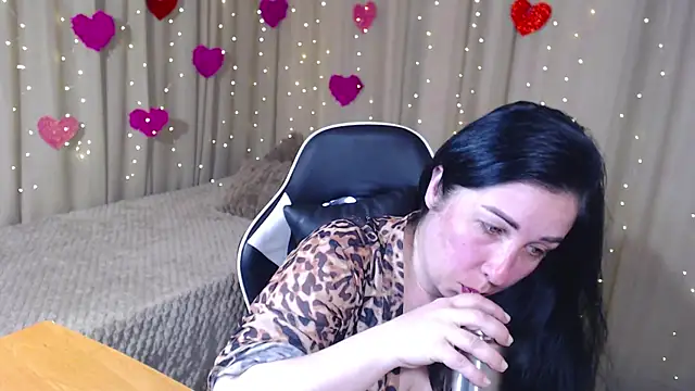 Snapshot of JillStevens chatting on 14, 5, 2026 JillStevens online show from 14, 5, 2026