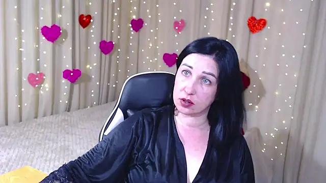 Snapshot of JillStevens chatting on 17, 5, 2026 JillStevens online show from 17, 5, 2026