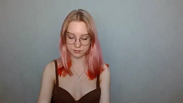 cindi hot online show from 8, 12, 2024