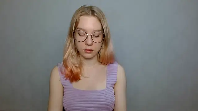 cindi hot online show from 10, 1, 2025