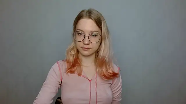 cindi hot online show from 12, 1, 2025