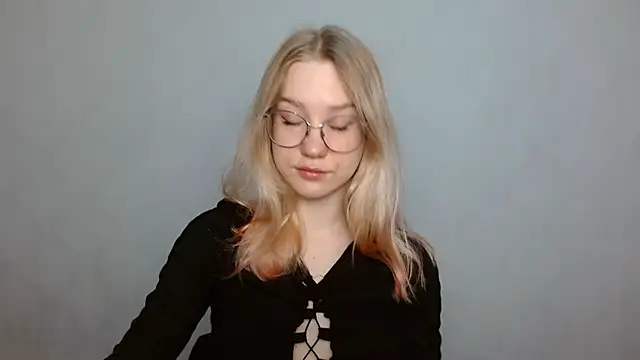 cindi hot online show from 6, 2, 2025