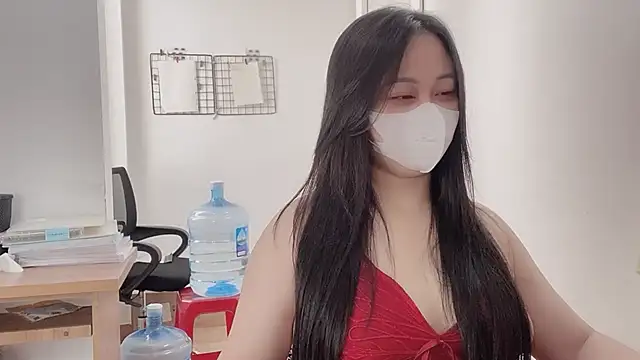 Bamboo Swetie online show from 5, 10, 2025