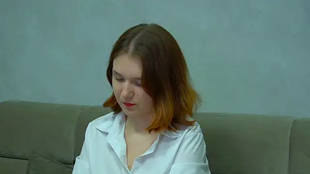 LessySmith online show from 4, 4, 2026