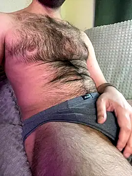 Deckard Webb1  online show from 21, 11, 2025