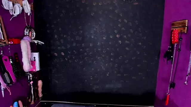 Alexa Slave online show from 16, 9, 2025