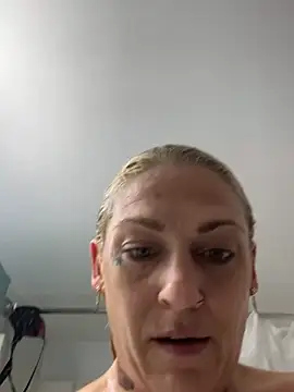 Snapshot of StaceyWildXo chatting on 22, 7, 2026 StaceyWildXo online show from 22, 7, 2026