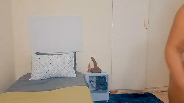 Snapshot of GiantBootyMilf chatting on 11, 7, 2026 GiantBootyMilf online show from 11, 7, 2026