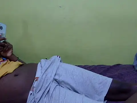 QUEEN-LIZ online show from 9, 9, 2025