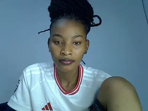 cute-alexis online show from 28, 9, 2025