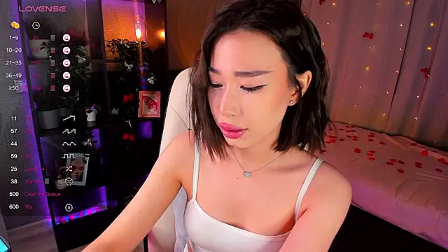 sensualily online show from 21, 2, 2026