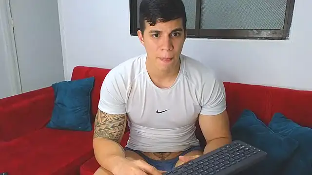 Ethanstill1 online show from 29, 12, 2024