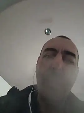 Maryo0001 online show from 20, 12, 2025