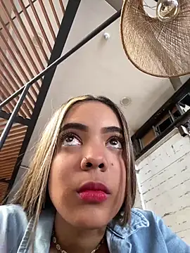 NAUGHTY LITTLE 18 online show from 21, 12, 2024