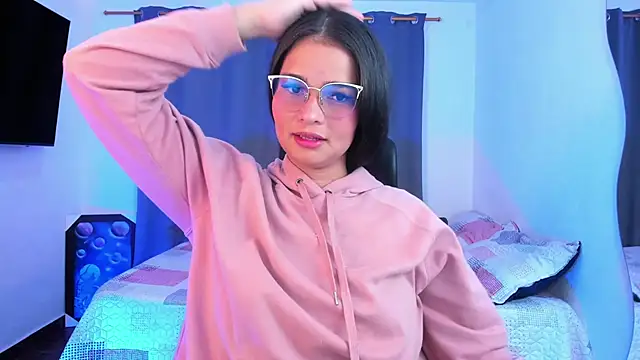 Snapshot of Abby_Parker1 chatting on 9, 9, 2025 Abby Parker1 online show from 9, 9, 2025