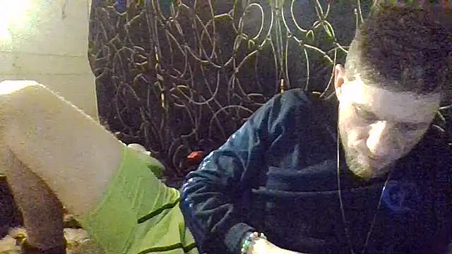 terry2big4u24 online show from 23, 1, 2025