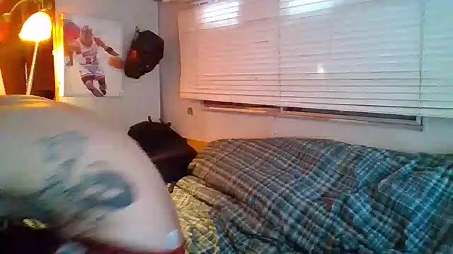 terry2big4u24 online show from 27, 2, 2025