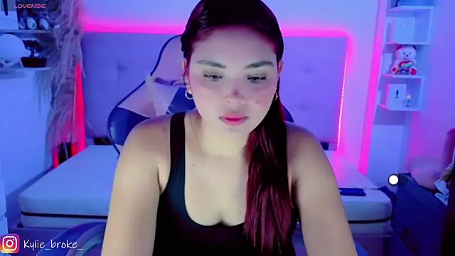 Kylie brokee online show from 19, 3, 2026