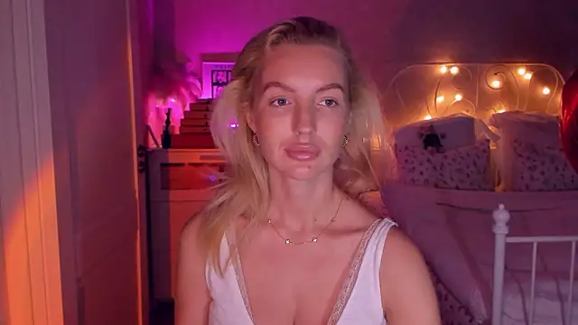 aestetick online show from 10, 2, 2026