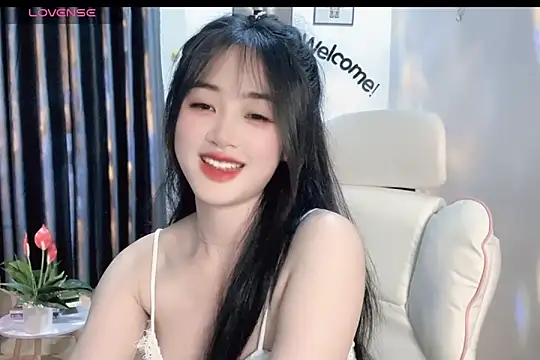  Aimy  online show from 28, 2, 2025