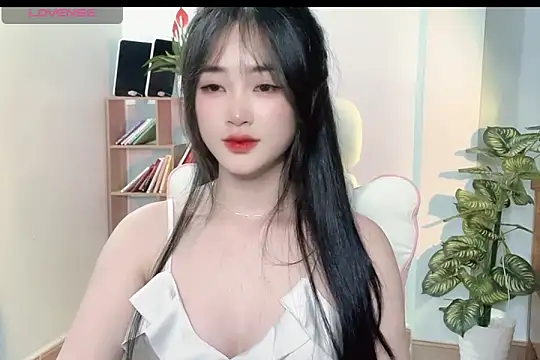  Aimy  online show from 5, 3, 2025