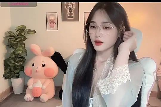  Aimy  online show from 25, 9, 2025