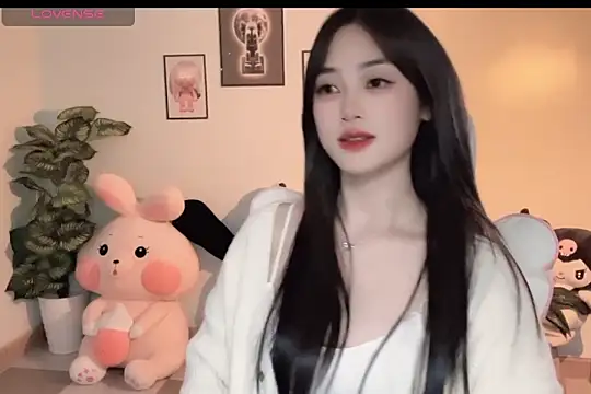  Aimy  online show from 1, 12, 2025