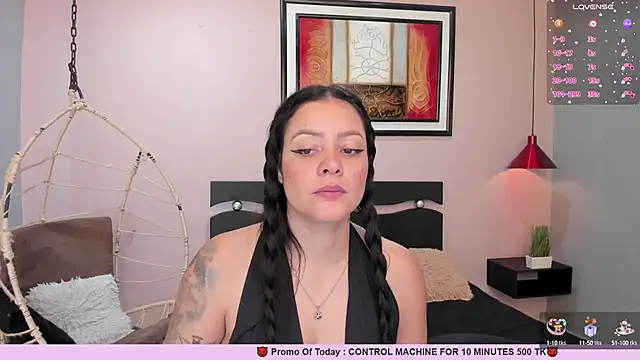 StefyGil  online show from 5, 3, 2025