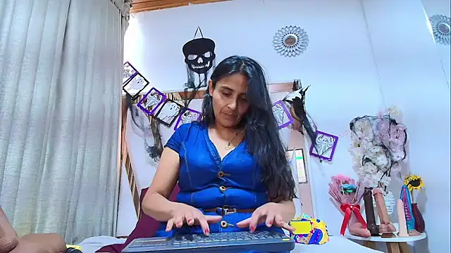  Marcela   online show from 5, 11, 2025