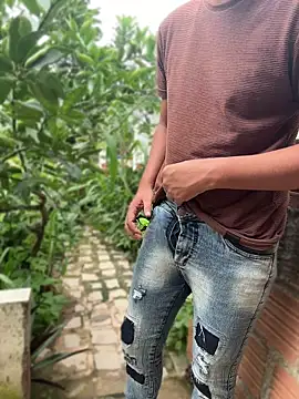 king cum  online show from 23, 4, 2026