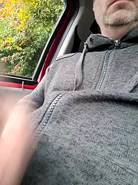 Snapshot of JulianJ50 chatting on 7, 11, 2025 JulianJ50 online show from 7, 11, 2025