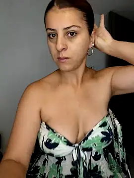 Nahiajhonson  online show from 11, 7, 2026
