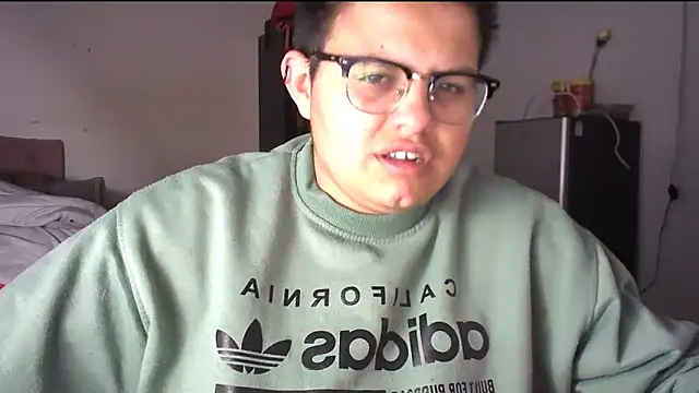 Snapshot of tatsumi_nao chatting on 21, 3, 2025 tatsumi nao online show from 21, 3, 2025