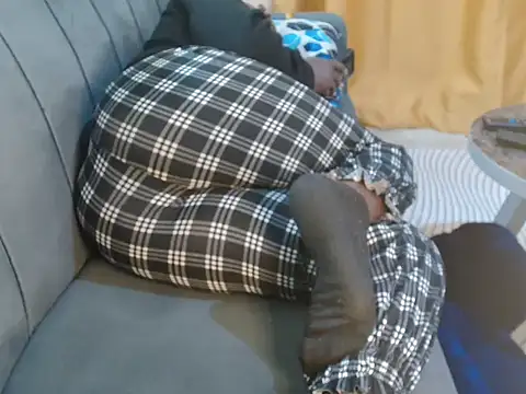 leslysexygirl online show from 17, 10, 2025