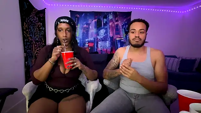 BlackBunny0222 online show from 8, 1, 2025