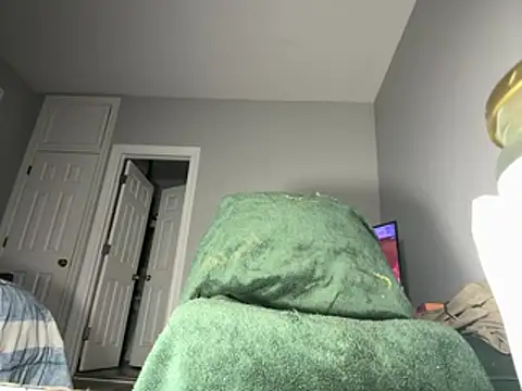 ChiRaqb8 online show from 27, 3, 2026