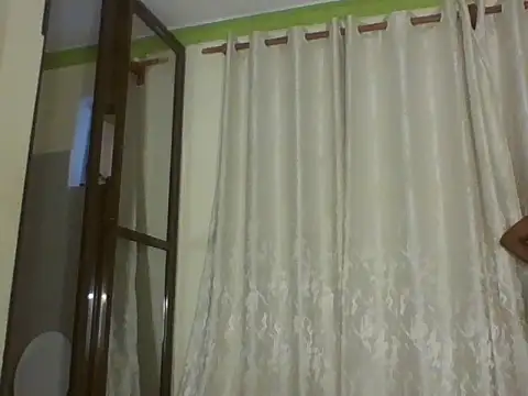 Apple bitch online show from 24, 9, 2025