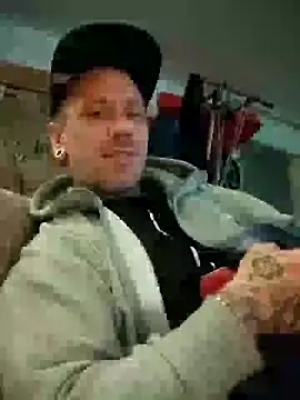 Snapshot of Schabernack1990 chatting on 17, 3, 2025 Schabernack1990 online show from 17, 3, 2025