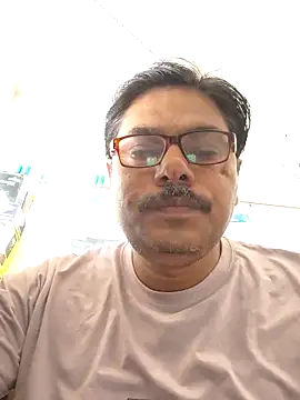 Snapshot of Srmotrs chatting on 4, 6, 2026 Srmotrs online show from 4, 6, 2026