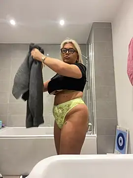 Arabellalee23 online show from 27, 12, 2024