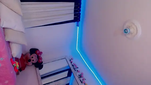 touchm cockhard online show from 4, 2, 2025